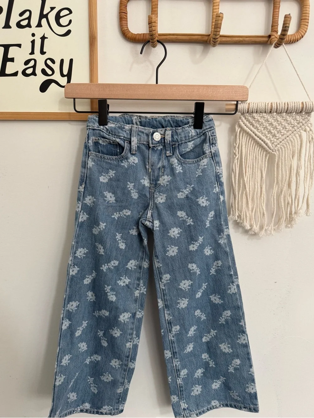 Old Navy - 5T - wide leg floral jeans